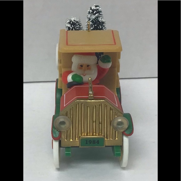 Hallmark 1984 “Santa’s Deliveries” Ornament - Picture 2 of 12